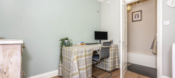 4 bedrooms House in Welling, United Kingdom No. 10689 52