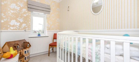 4 bedrooms House in Welling, United Kingdom No. 10689 51