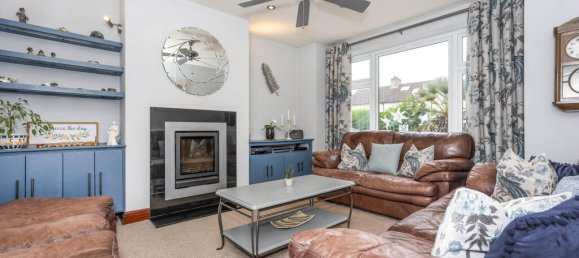 4 bedrooms House in Welling, United Kingdom No. 10689 4