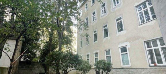 Studio in Margareten, Austria No. 13245 5