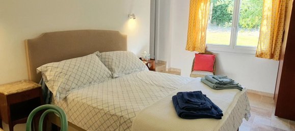 Casa de 4 dormitorios en Sainte-Foy-la-Grande, France No. 335482 9