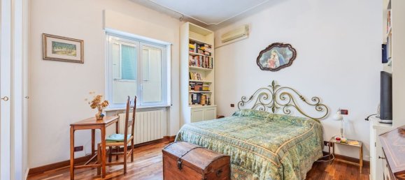 5 rooms Apartment in Noli, Italy No. 184572 33