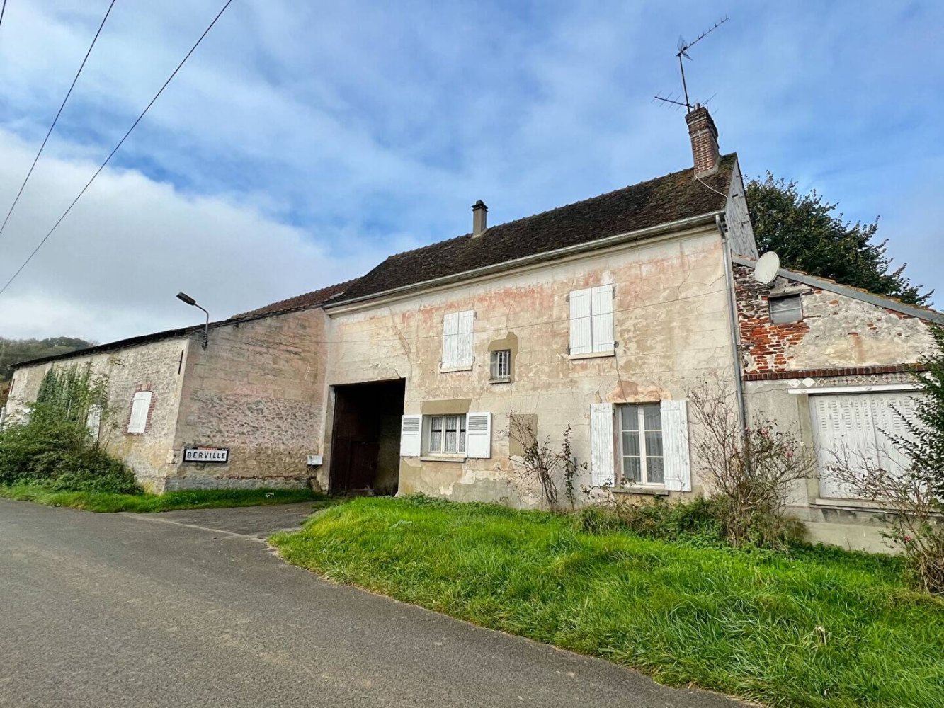 Дом с 2 спальнями в Бервиль, Франция № 143040