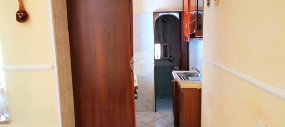 2-Zimmer Wohnung in Torre del Greco, Italy, Nr. 2147 5