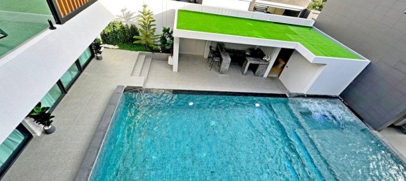 6 bedrooms Cafe / restaurant in Pattaya, Thailand No. 8917 5