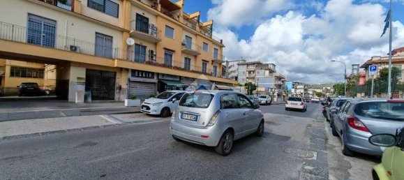 Apartamento T2 em Pozzuoli, Italy N.º 84381 17