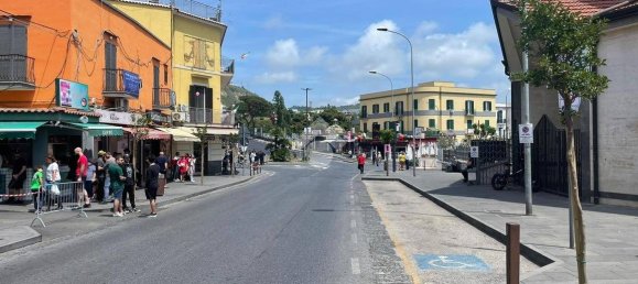 Apartamento T2 em Pozzuoli, Italy N.º 84381 23