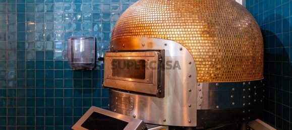 74m² Commercial property in Lisbon, Portugal No. 221333 7