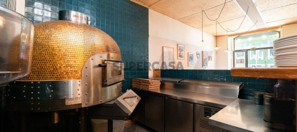 74m² Commercial property in Lisbon, Portugal No. 221333 6