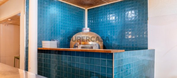 74m² Commercial property in Lisbon, Portugal No. 221333 4