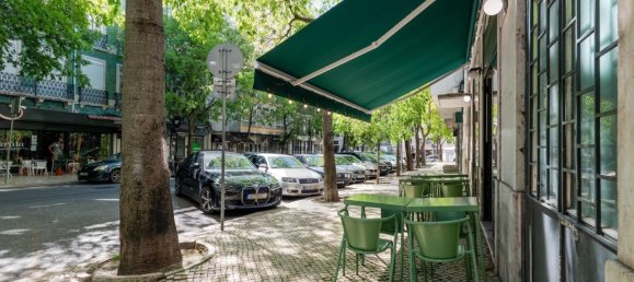 74m² Commercial property in Lisbon, Portugal No. 221333 17