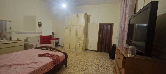 8 bedrooms House in Curti, Italy No. 347302 39