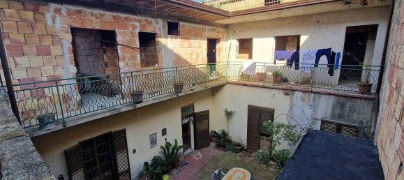 8 bedrooms House in Curti, Italy No. 347302 8