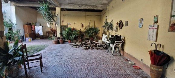 8 bedrooms House in Curti, Italy No. 347302 6