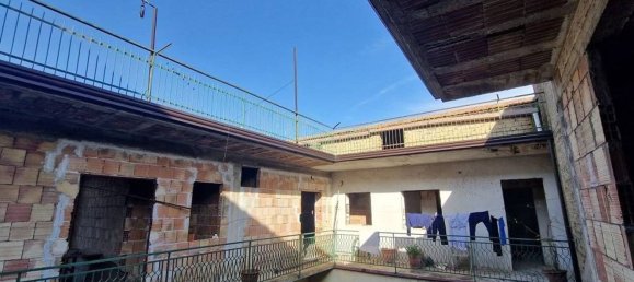 8 bedrooms House in Curti, Italy No. 347302 14