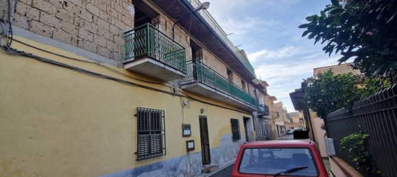 8 bedrooms House in Curti, Italy No. 347302 4