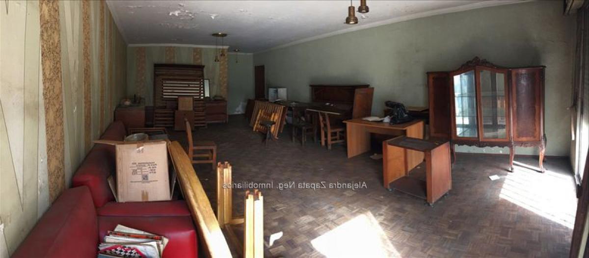 3 bedrooms Apartment in Montevideo, Uruguay No. 5508