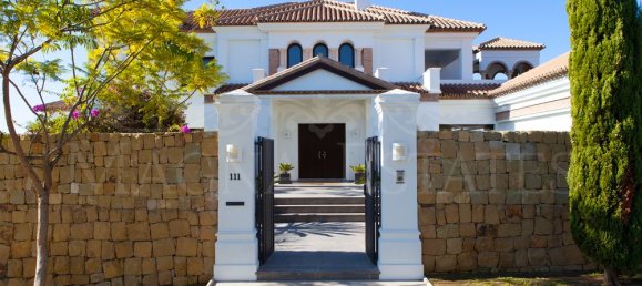 5 chambres Villa à Malaga, Spain No. 39359 11