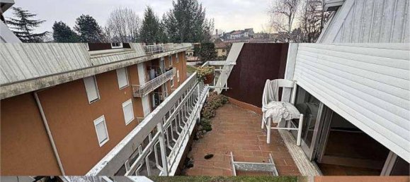 3 Schlafzimmer Wohnung in Besnate, Italy, Nr. 283499 7