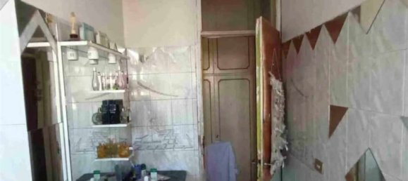 3-salle Appartement à Meda, Italy No. 7664 25