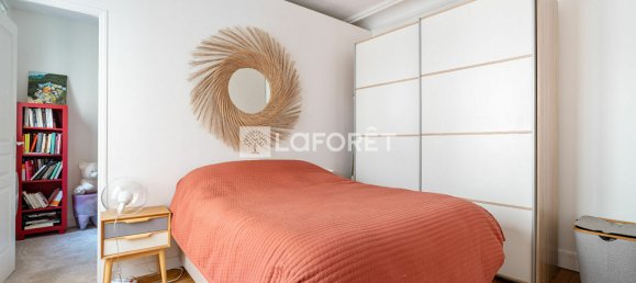 Apartamento de 2 dormitorios en Paris, France No. 336942 6