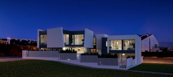 4 bedrooms House in Perillo, Spain No. 31030 4