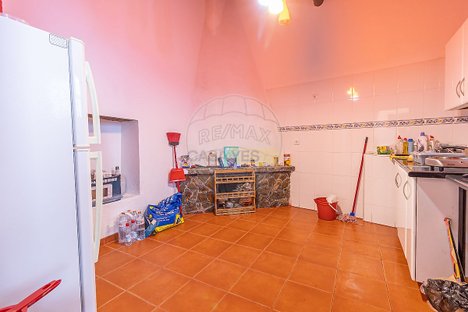 1 bedroom House in Miranda do Corvo, Portugal No. 30307
