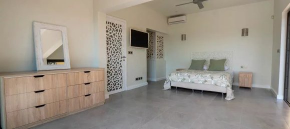 4 bedrooms Apartment in Tamarin, Mauritius No. 271 7