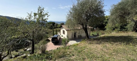 5 rooms Villa in Podenzana, Italy No. 154211 2