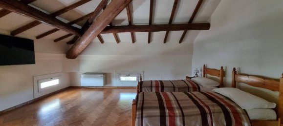 6 غرف نوم فيلا في Luzzara, Italy رقم 273964 3