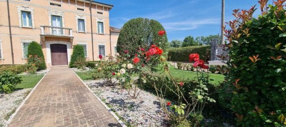 6 غرف نوم فيلا في Luzzara, Italy رقم 273964 18