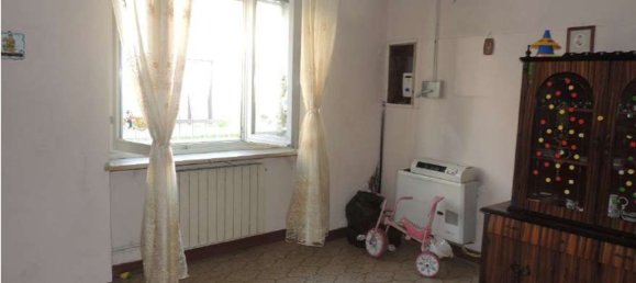 5غرفة شقة في Lungavilla, Italy رقم 279033 16