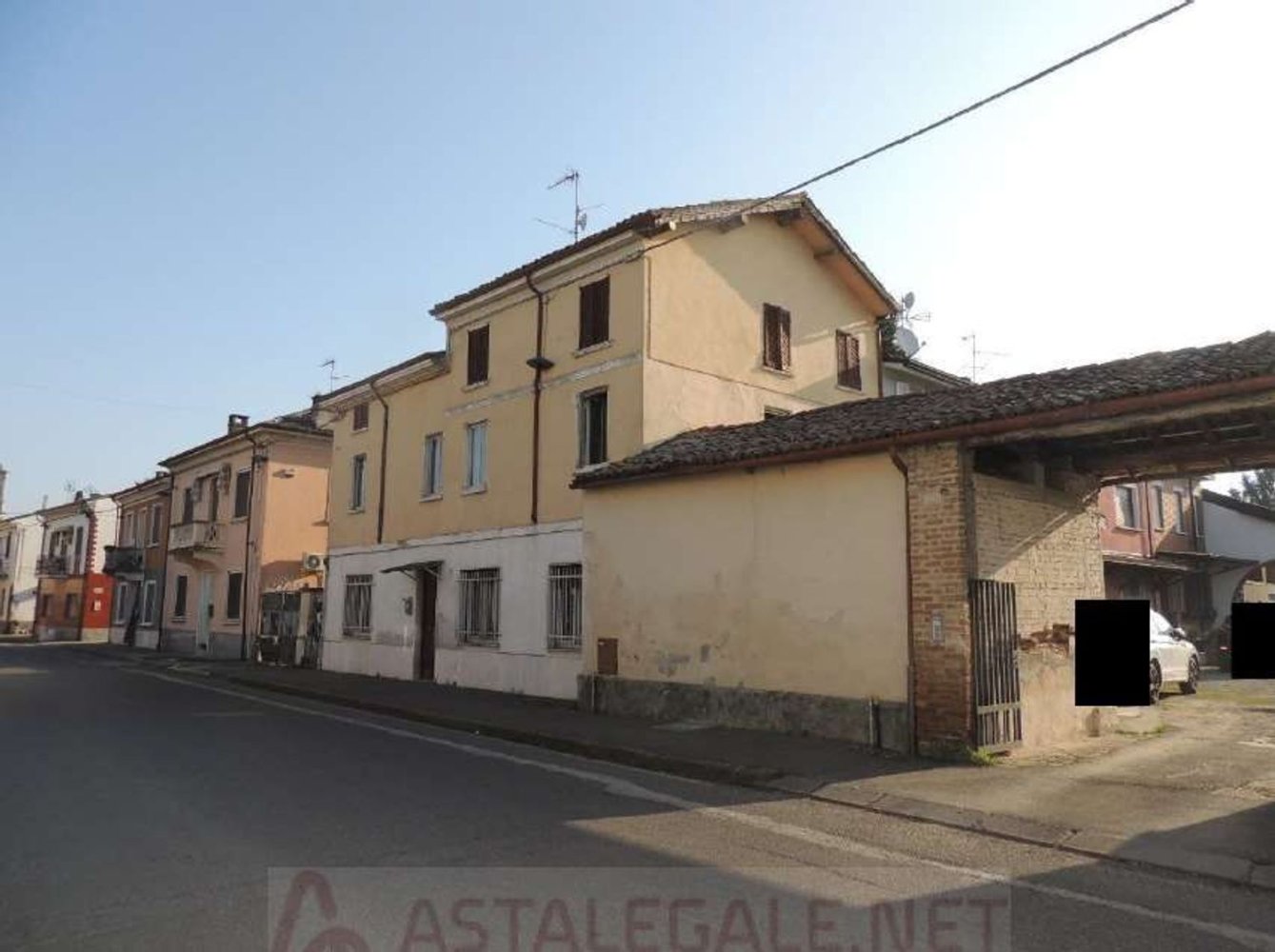 5غرفة شقة في Lungavilla, Italy رقم 279033