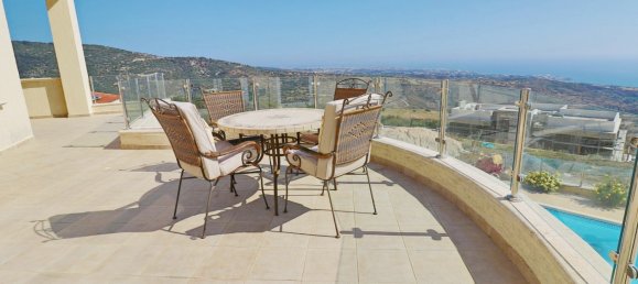 Villa de 5 dormitorios en Akoursos, Cyprus No. 22897 22