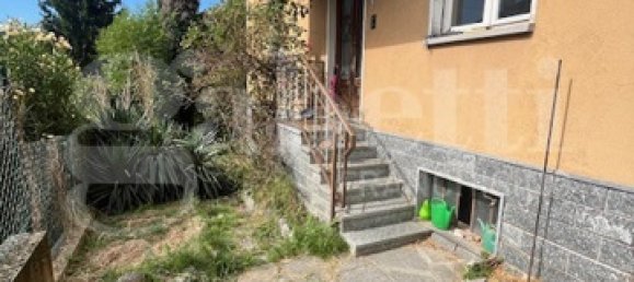 2 bedrooms House in Biella, Italy No. 294738 4