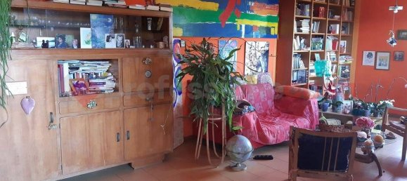 3 bedrooms Villa in Lucca, Italy No. 66840 10