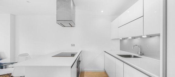 1 bedroom Apartment in London, United Kingdom No. 8452 5