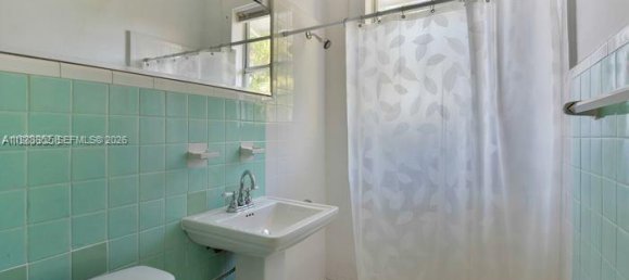 4 Schlafzimmer Villa in Miami, USA, Nr. 614588 13