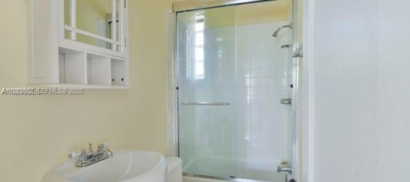 4 Schlafzimmer Villa in Miami, USA, Nr. 614588 17