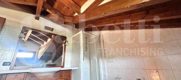 3-salle Appartement à Rezzago, Italy No. 318976 16