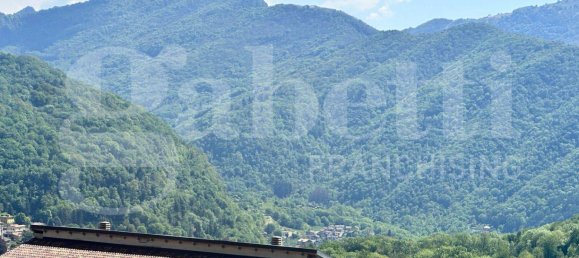 3-salle Appartement à Rezzago, Italy No. 318976 14