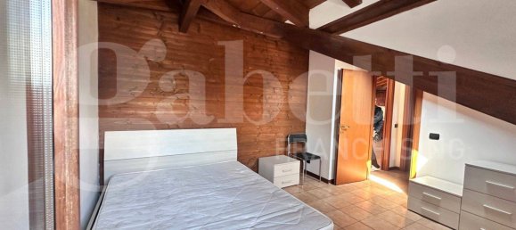 3-salle Appartement à Rezzago, Italy No. 318976 28