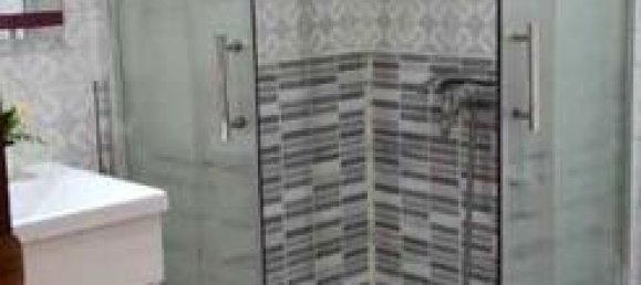 4 bedrooms Apartment in Leon, Spain No. 160476 3