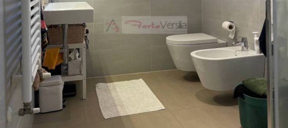 3 Schlafzimmer Villa in Montignoso, Italy, Nr. 141141 10