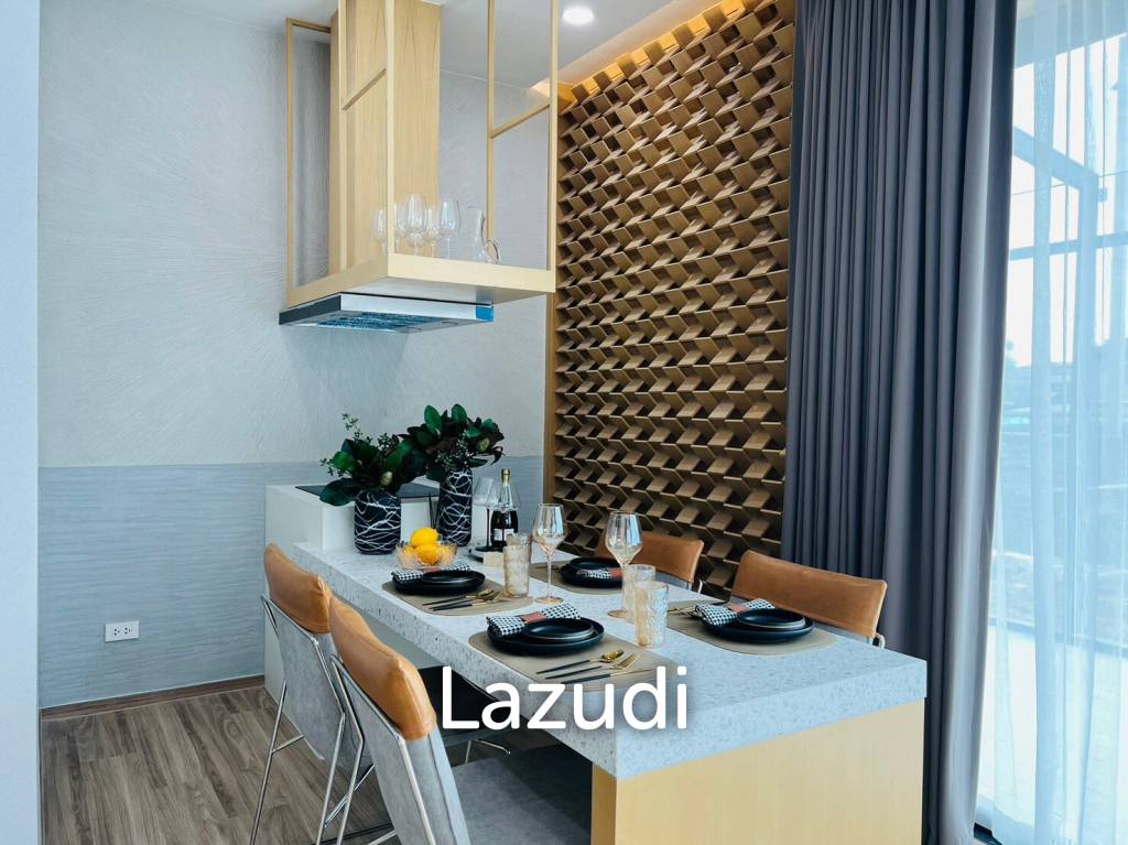 3 bedrooms Villa in Bangkok, Thailand No. 14325