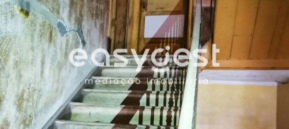 681m² Building in Portimao, Portugal No. 133613 4