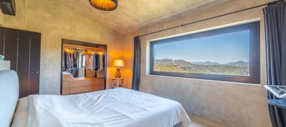 4 bedrooms Villa in Olbia, Italy No. 358815 35