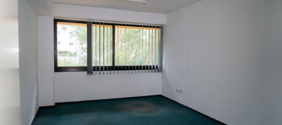 Коммерческая недвижимость 331м² в Никосия, Кипр № 2760 6