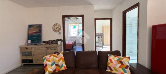 Apartamento de 4 dormitorios en Albissola Marina, Italy No. 346267 4