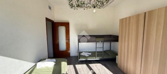Apartamento de 4 dormitorios en Albissola Marina, Italy No. 346267 18